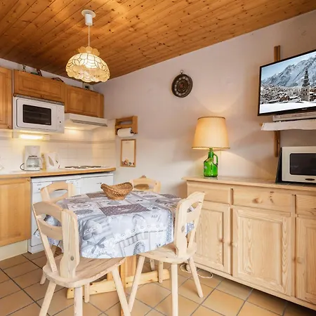 2 Pieces Avec Terrasse Sud, Proche Pistes Et Commerces, Garage, Animaux Acceptes - Fr-1-304-54 Apartment *